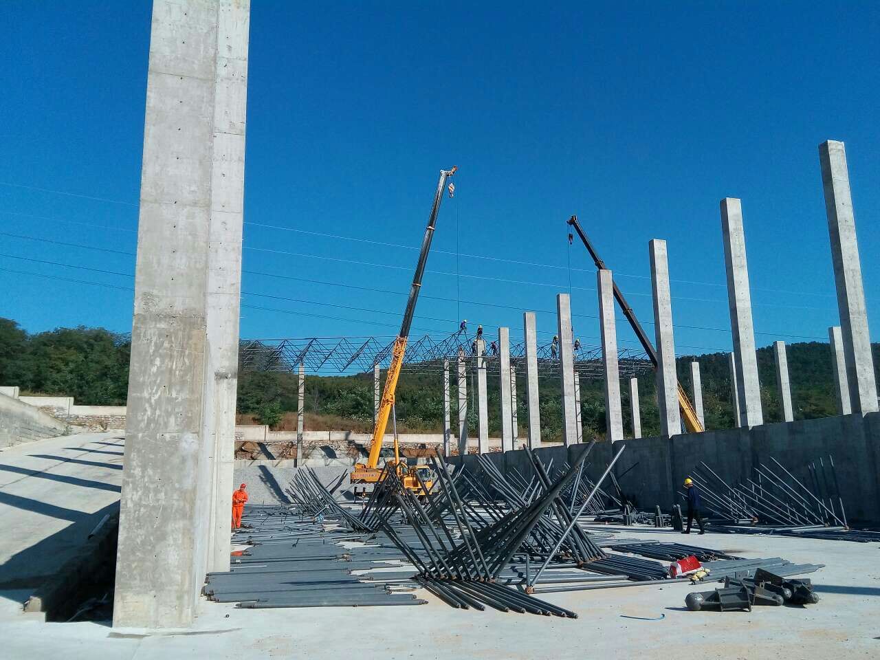 河源威海搅拌站网架